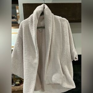 Barefoot Dreams Cozy Chic Shawl